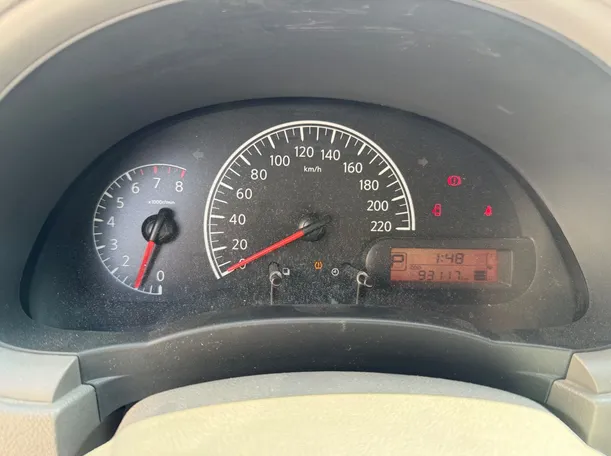Car image 17