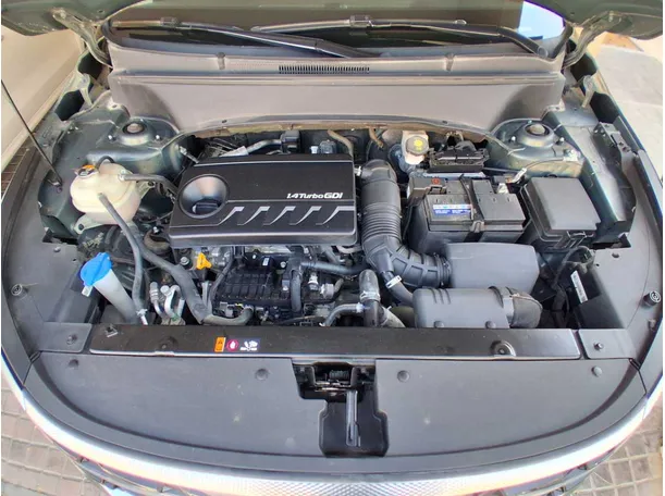 Car image 20