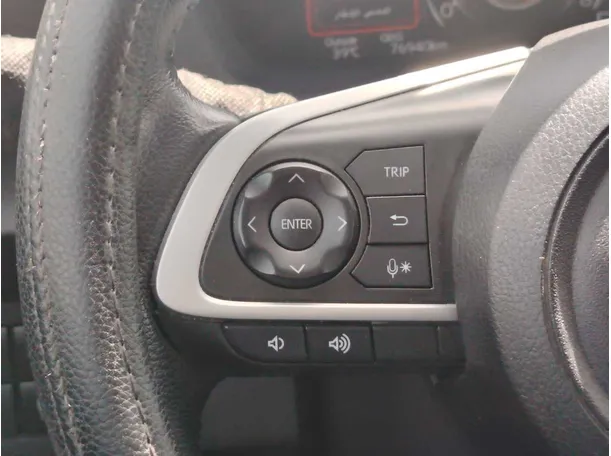 Car image 27
