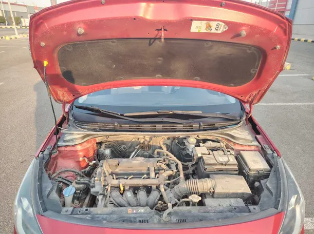Car image 27