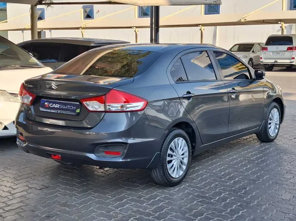Car image 7