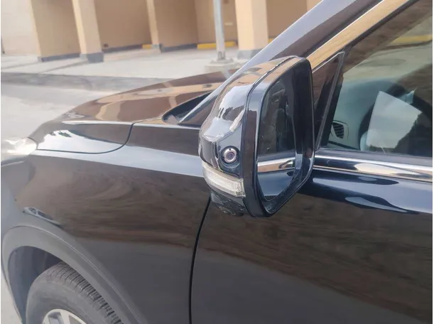 Car image 35
