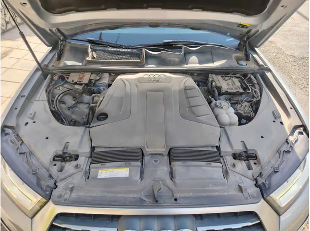 Car image 42