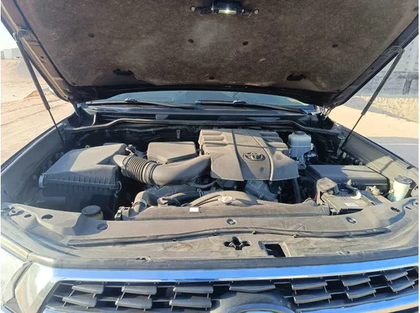 Car image 39