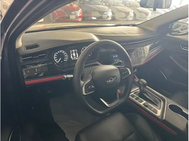Car image 15