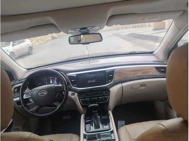 Car image 22