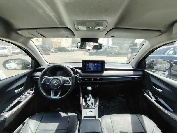 Car image 22