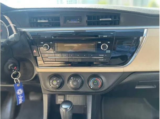 Car image 26