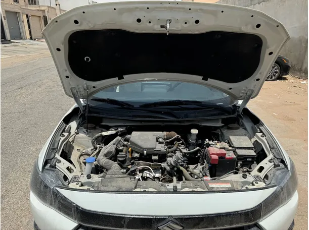 Car image 23