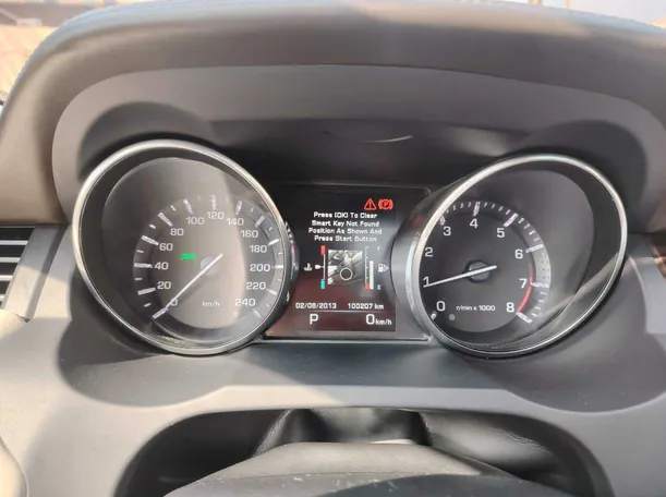 Car image 35