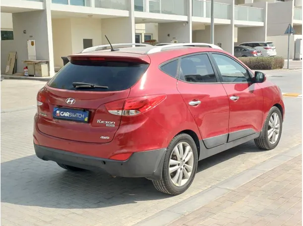 Car image 5