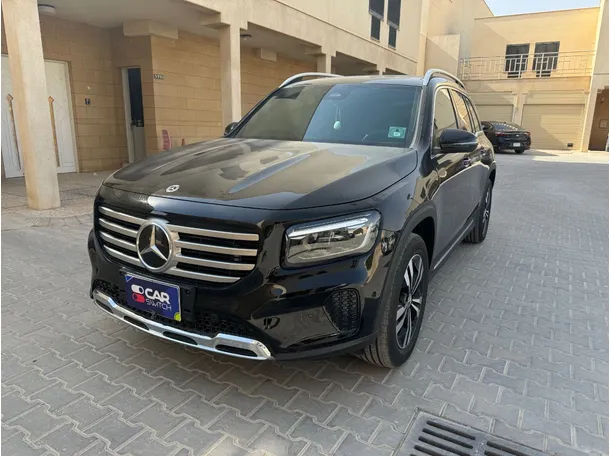 2025 Mercedes GLB200 in KSA