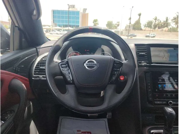 Car image 24