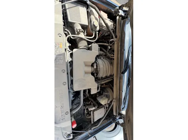 Car image 28
