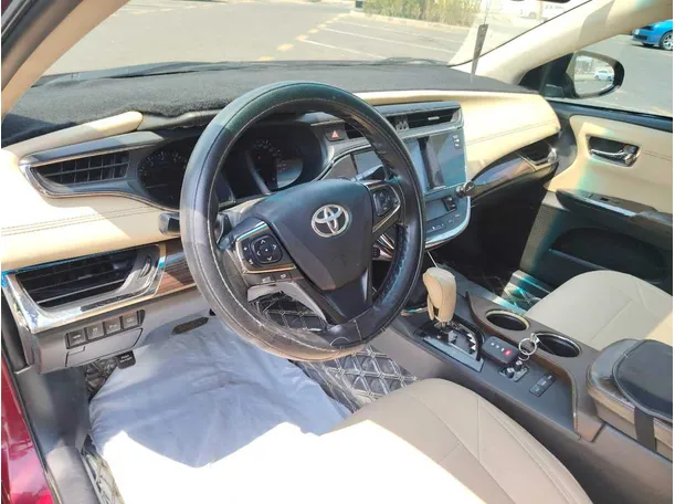 Car image 15