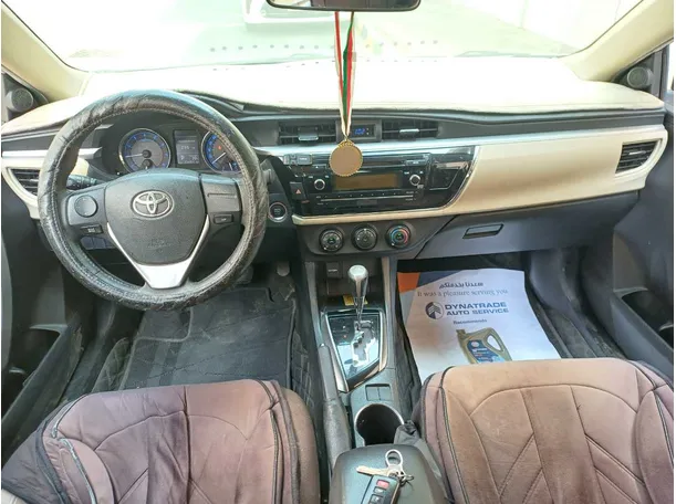 Car image 15