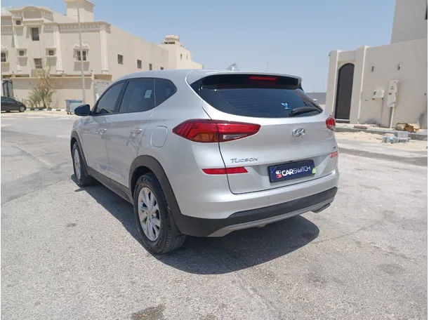 Car image 7