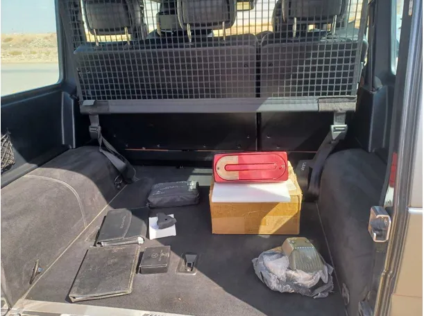 Car image 21