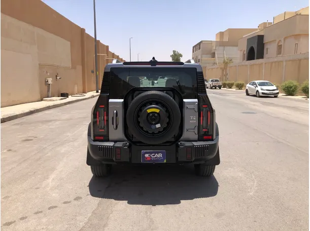 Car image 6