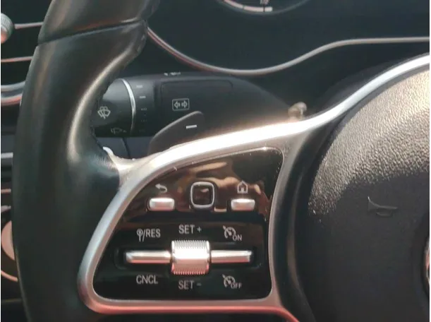 Car image 34