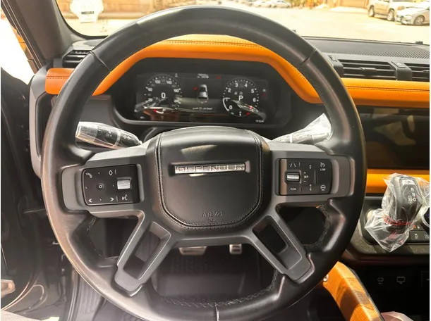 Car image 21