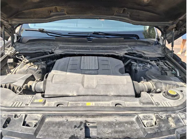 Car image 21
