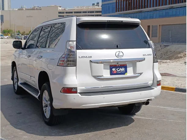 Car image 7