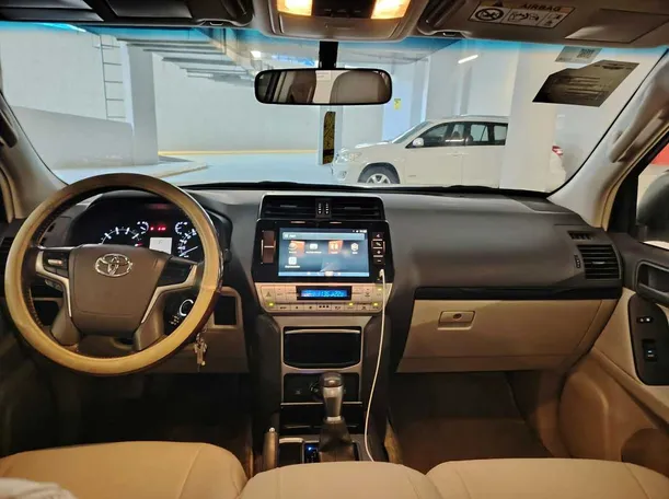 Car image 22