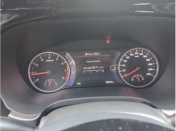 Car image 19