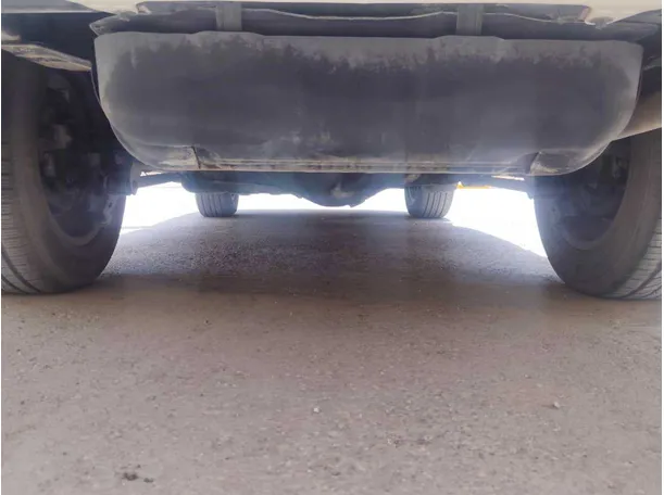 Car image 30