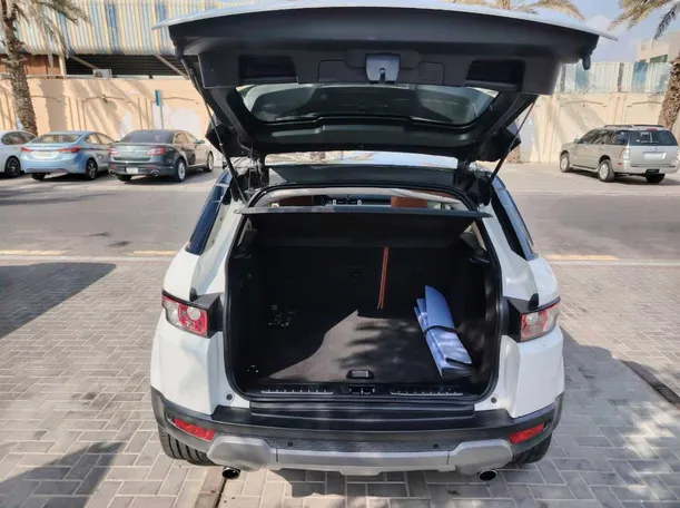 Car image 36