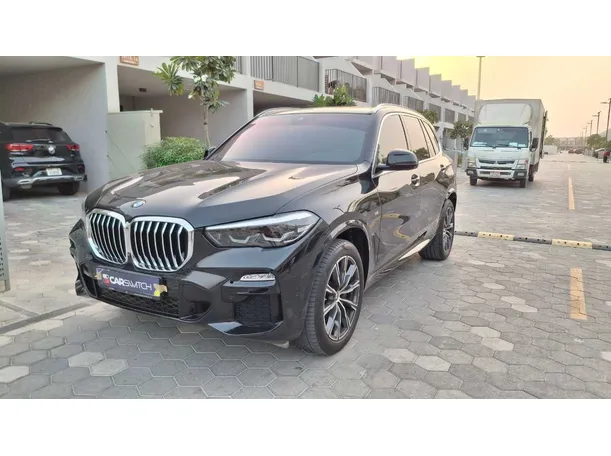 2021 BMW X5 in UAE