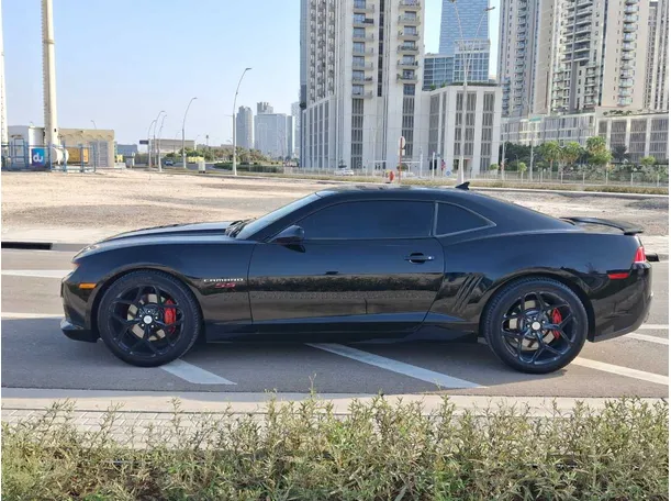 Car image 8