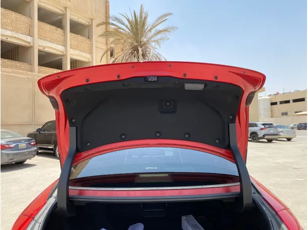 Car image 22