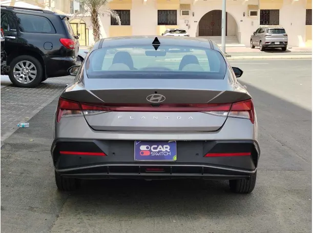 Car image 6