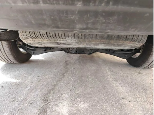 Car image 43