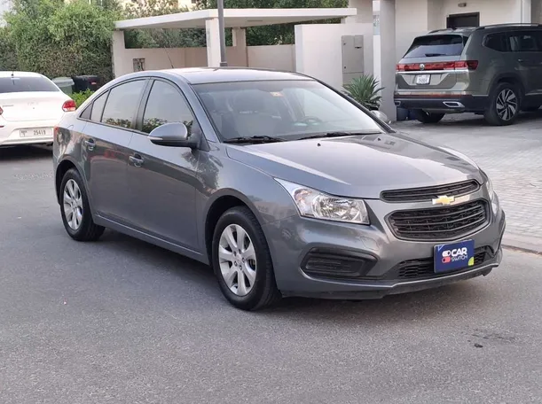 Car image 4