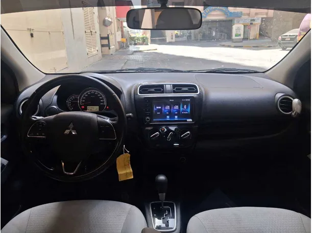 Car image 24