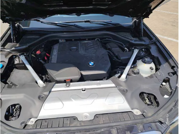 Car image 37