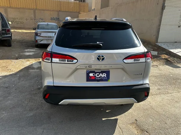 Car image 6
