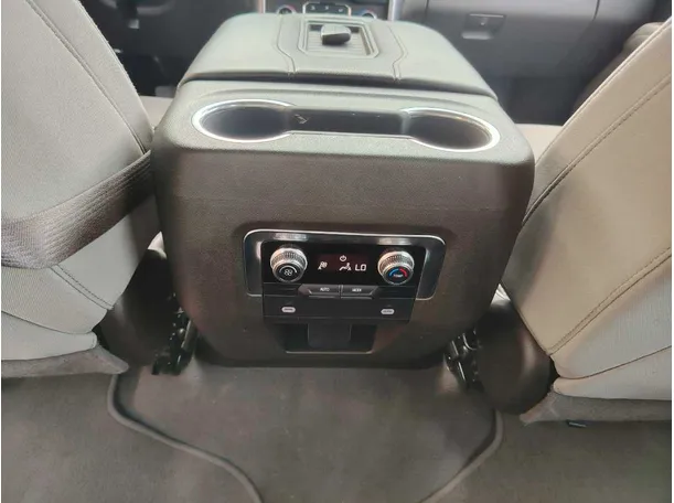 Car image 42