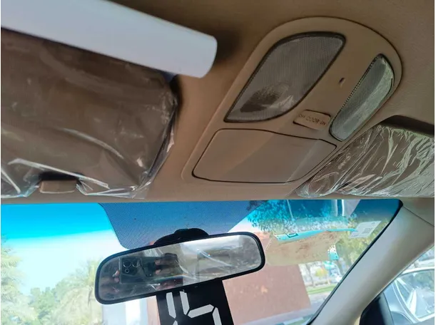 Car image 25