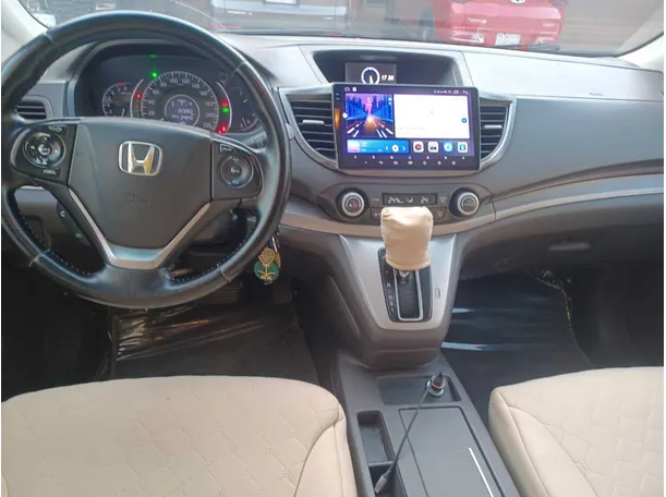 Car image 15