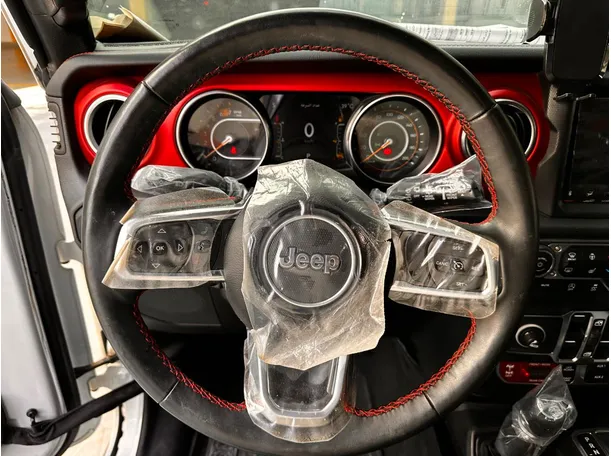 Car image 22