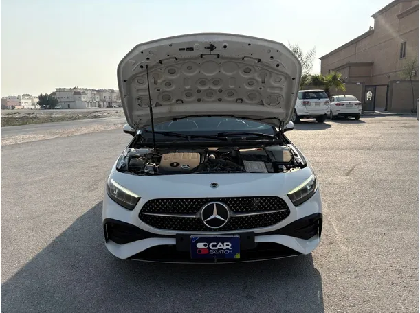 Car image 24
