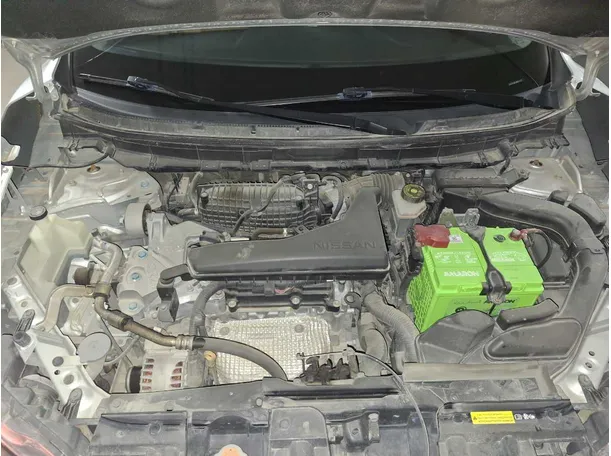 Car image 19