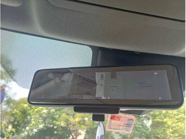 Car image 22