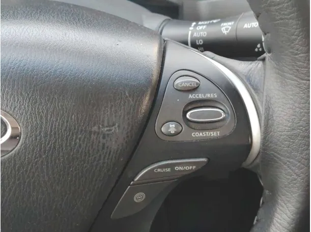 Car image 41