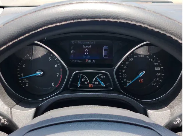 Car image 23