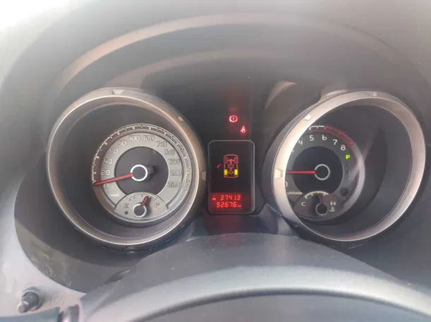 Car image 28